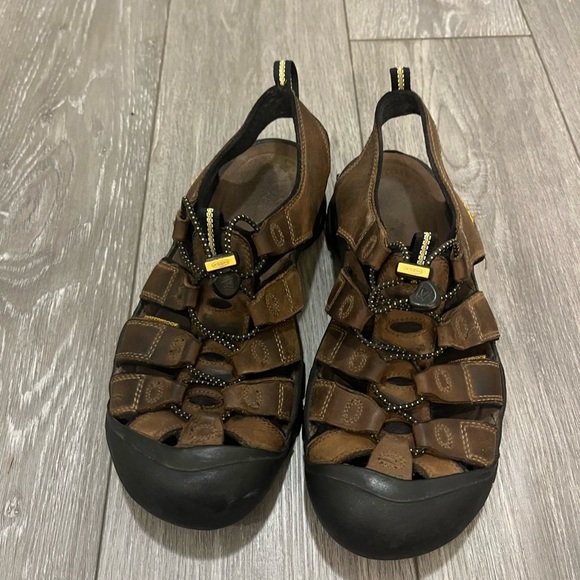 Keen Men\'s Newport Leather Sport Sandals Size 10.5 main image 10